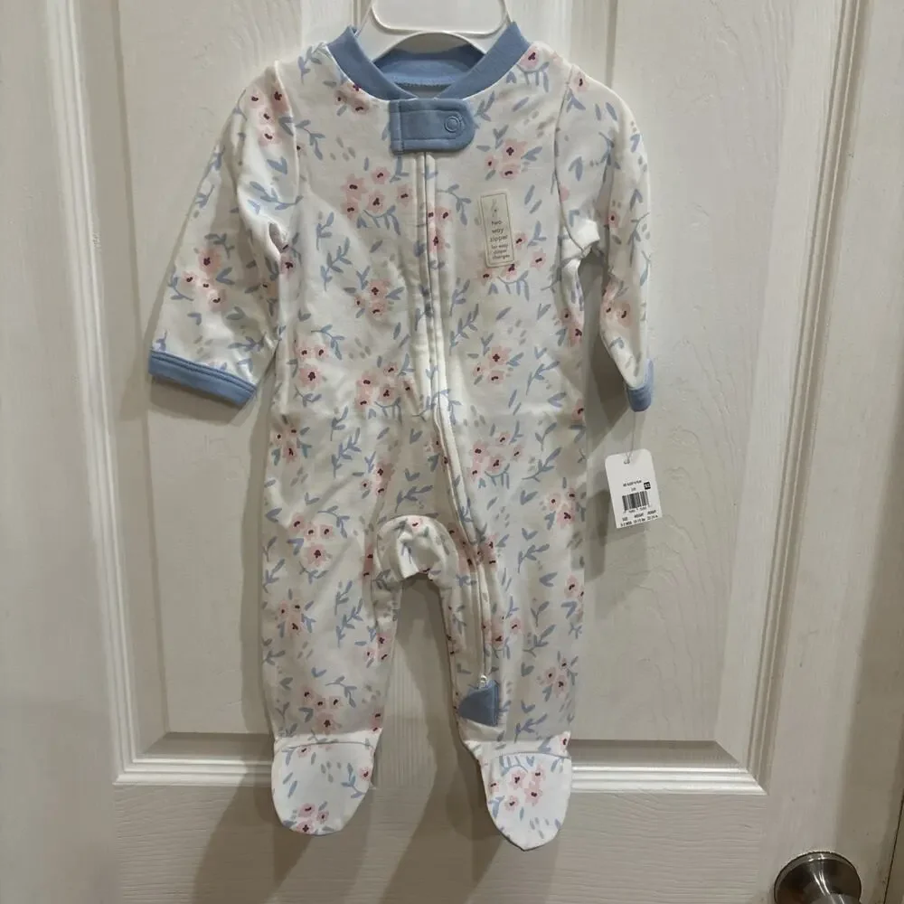 Lullaby Lane Sleeper 0-3 Months With Headbands And Matching Booties